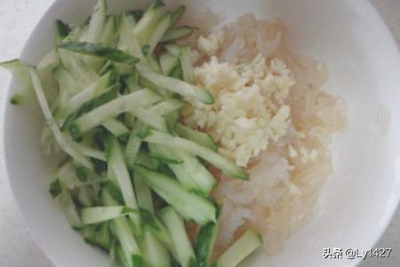 海蜇皮的做法(海蜇皮的做法凉拌)