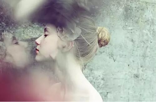 伤心绝望心痛心寒的句子（深夜伤心绝望心痛心寒的句子）