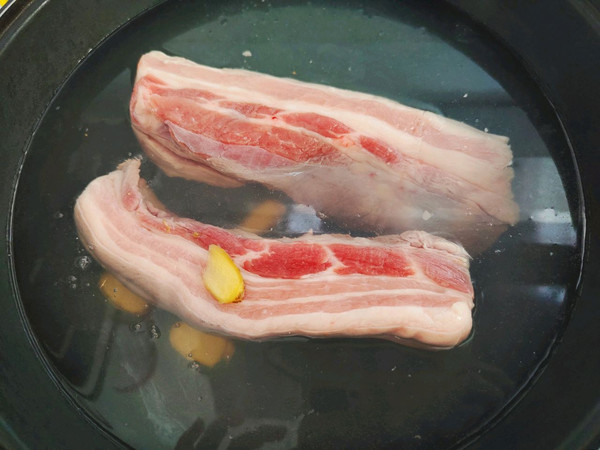 如何做红烧肉（如何做红烧肉好吃不腻视频）